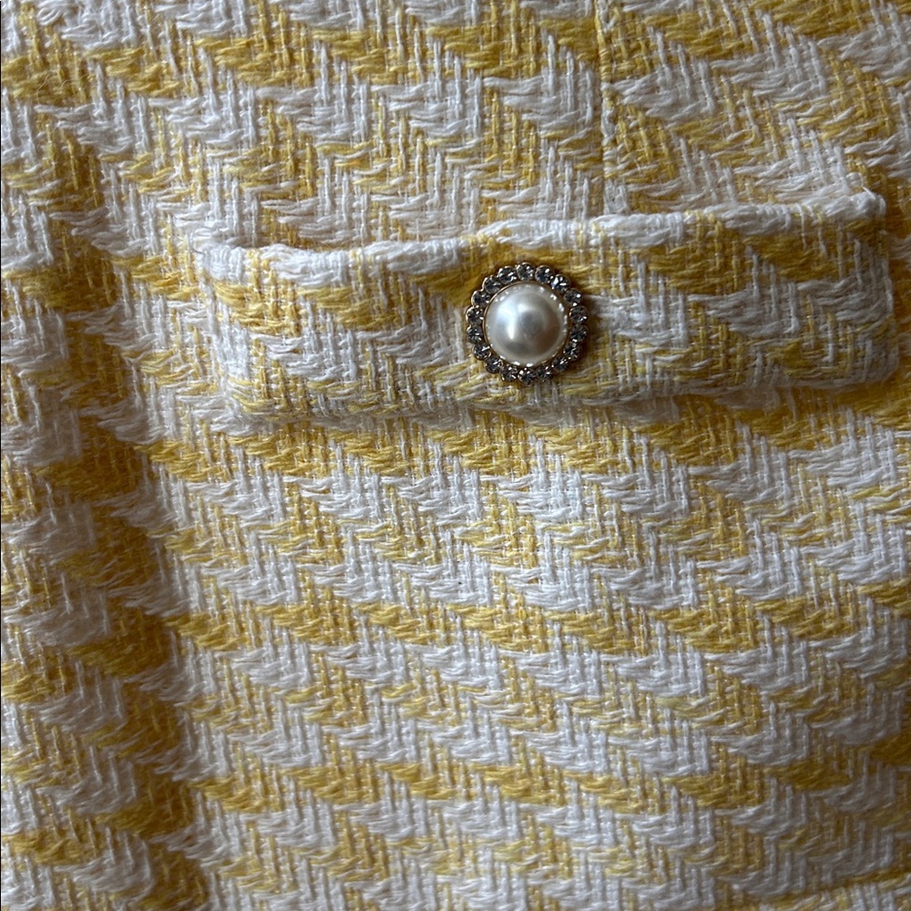 Karl Lagerfeld Elegant Yellow Checkered Sleeveless Dress - Picture 6 of 9